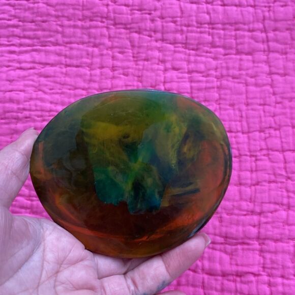 Geomantic  Amber handcrafted antique statue Guanyan from Nashan - Picture 7 of 10